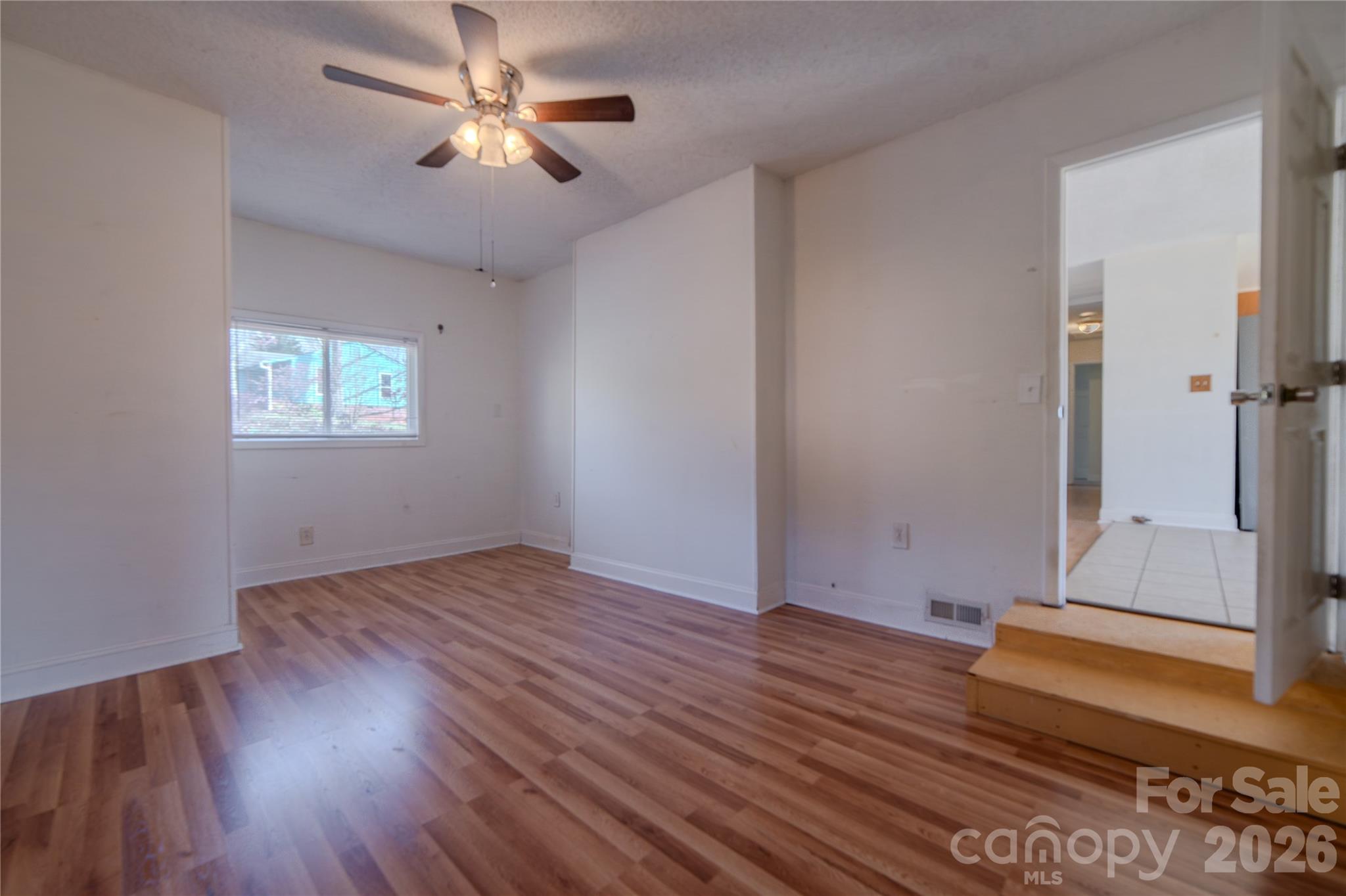 327 Heather Court Asheville NC 28804