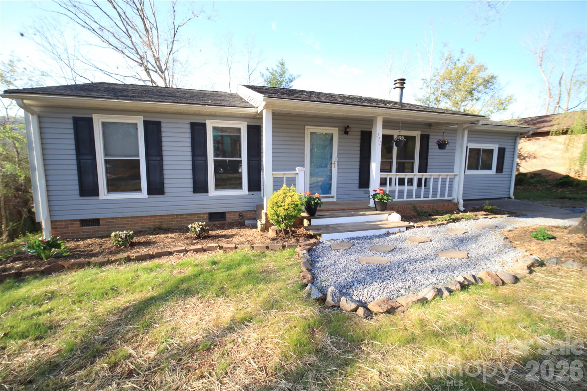 327 Heather Court Asheville NC 28804