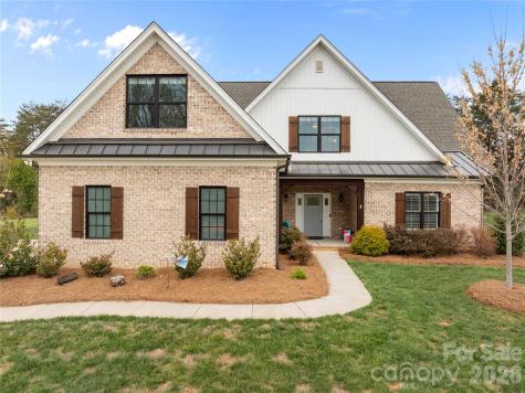 8463 Meadow Vista Drive Lewisville NC 27023