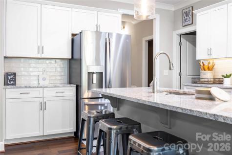 8463 Meadow Vista Drive Lewisville NC 27023