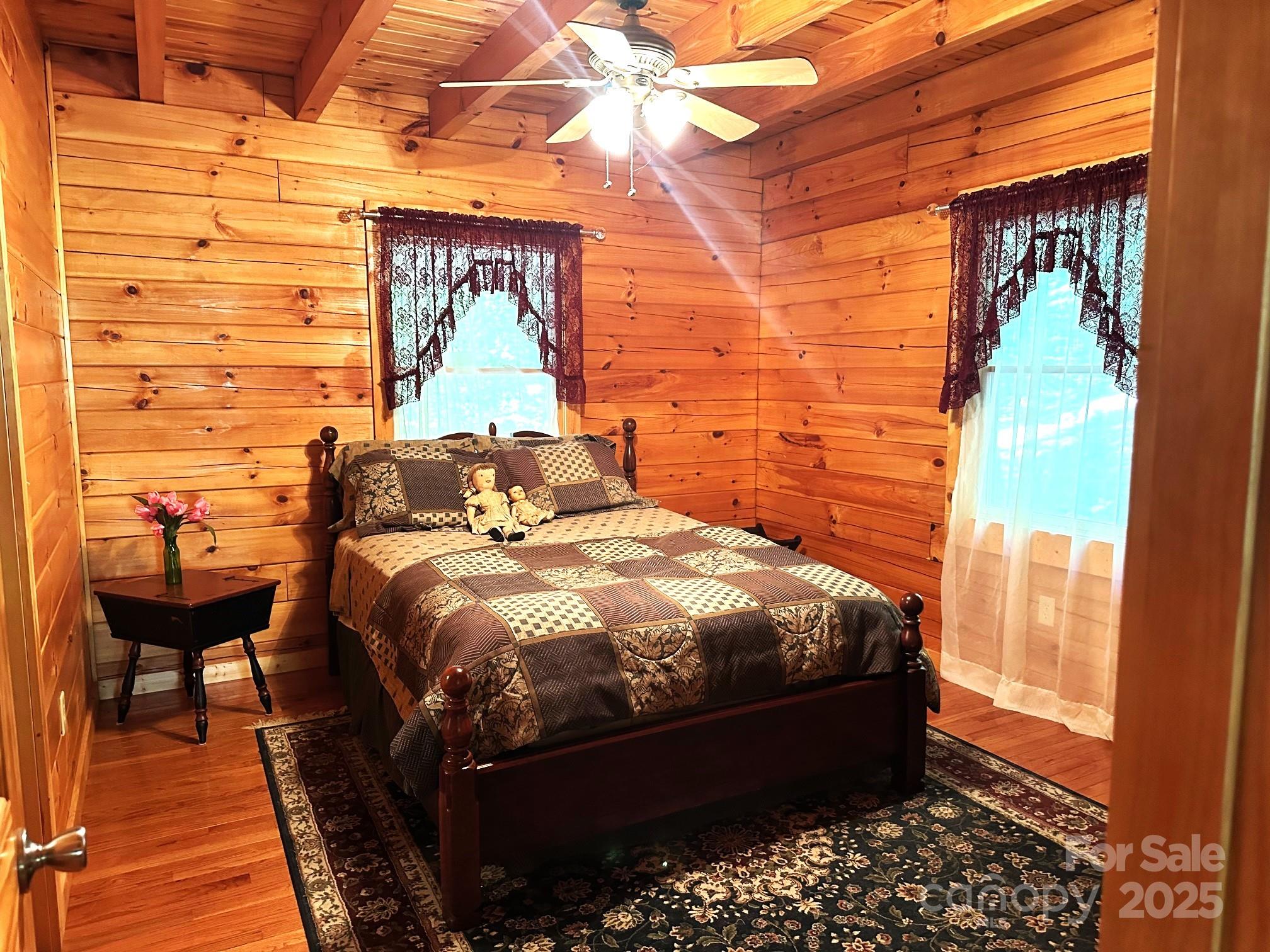 184 N Poplar Drive Lake Lure NC 28746