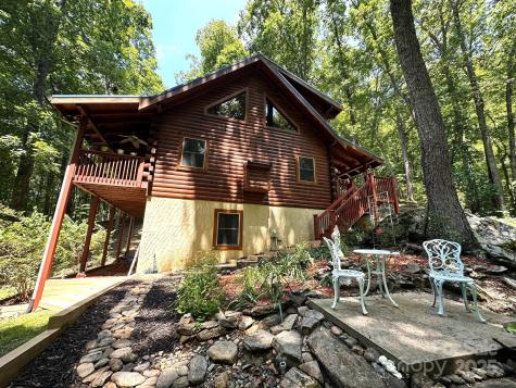 184 N Poplar Drive Lake Lure NC 28746