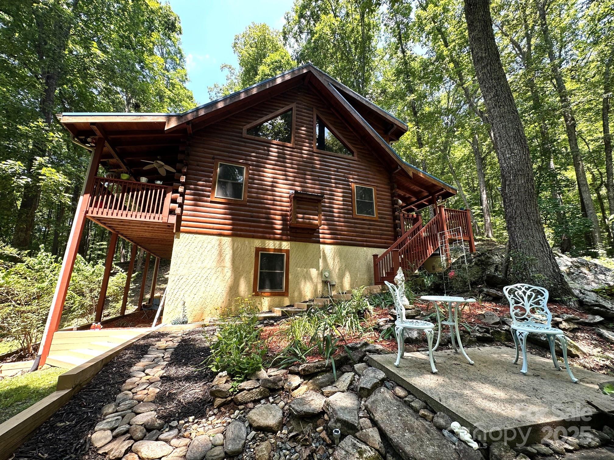 184 N Poplar Drive Lake Lure NC 28746