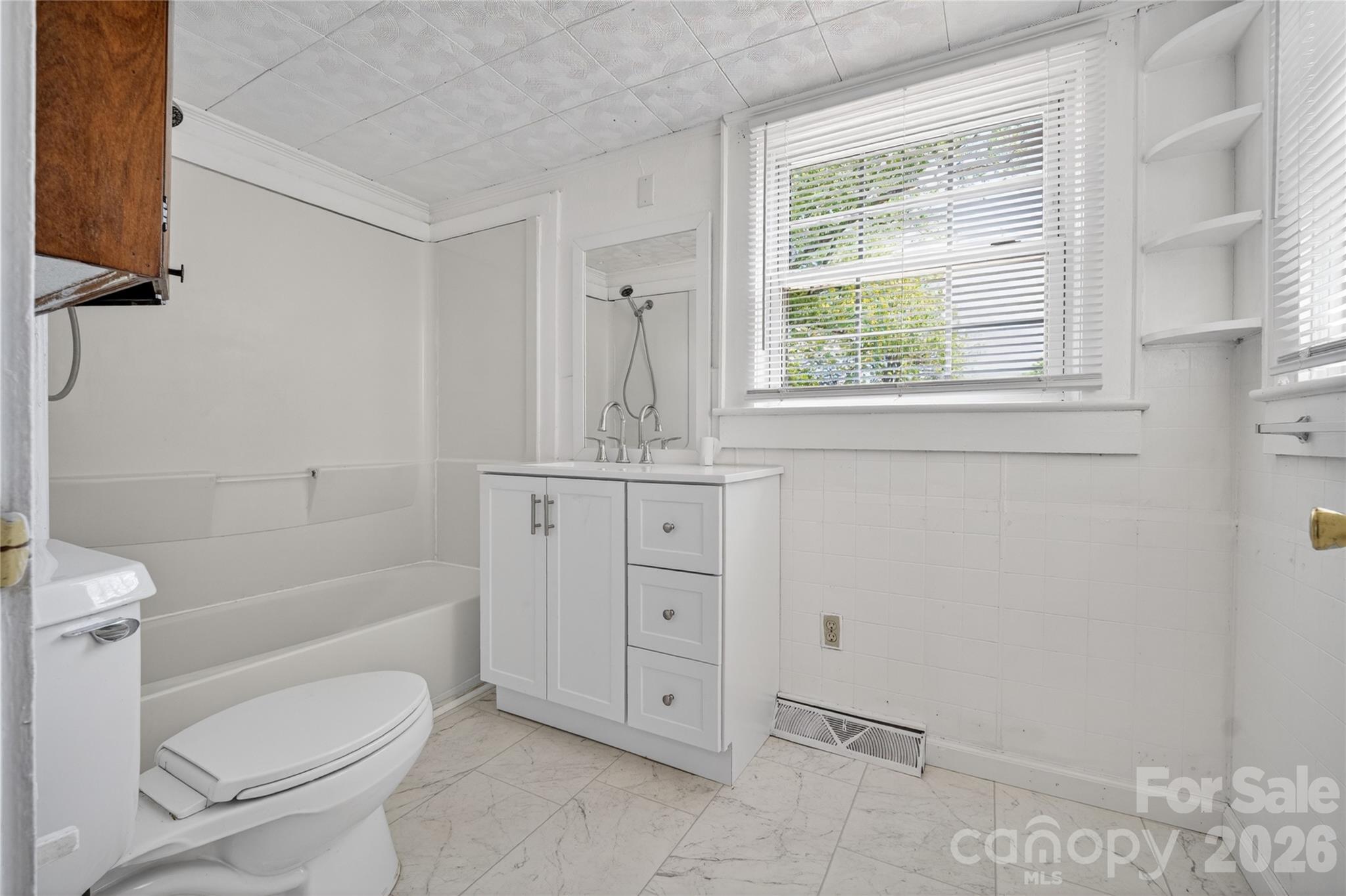 3833 1st Avenue SW Hickory NC 28602