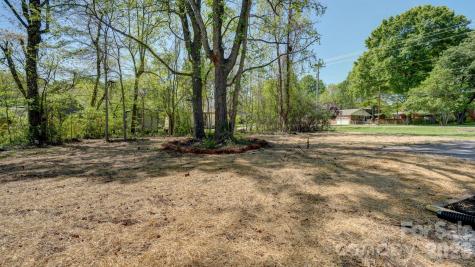 410 Patricia Avenue Harrisburg NC 28075