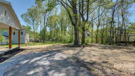 410 Patricia Avenue Harrisburg NC 28075