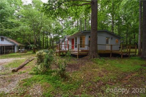 8009 Caswell Road Stanley NC 28037