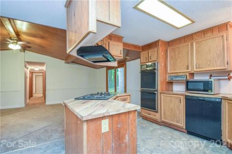 8009 Caswell Road Stanley NC 28037