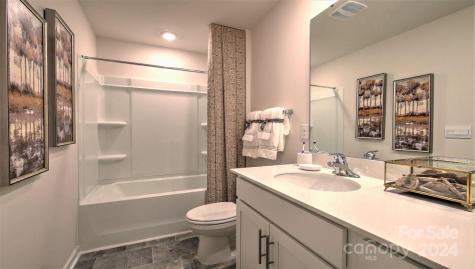 32 Virginia Commons Drive Arden NC 28704