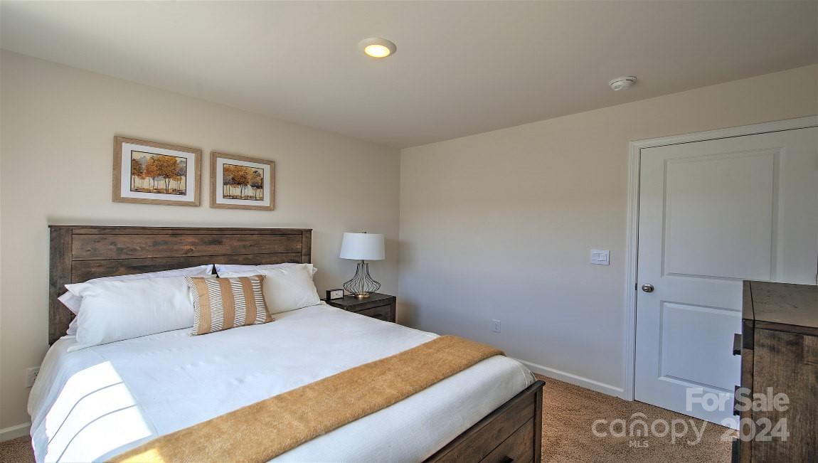 32 Virginia Commons Drive Arden NC 28704