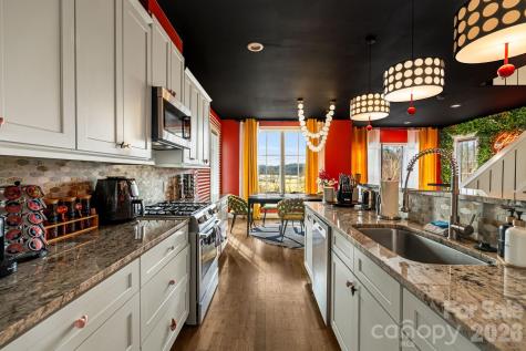 26 Upstream Way Asheville NC 28806