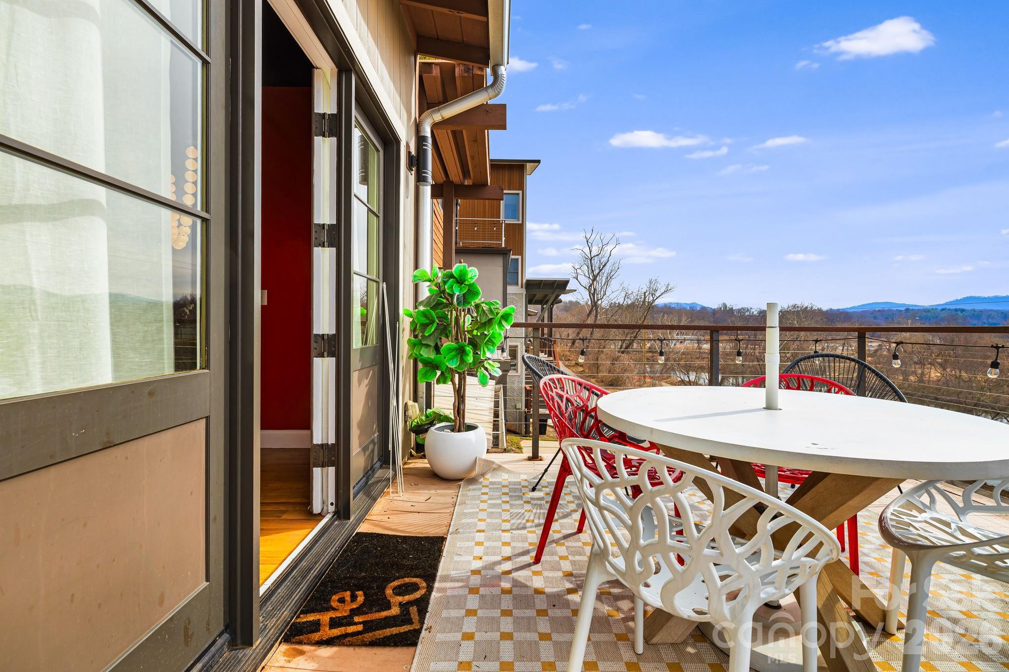 26 Upstream Way Asheville NC 28806