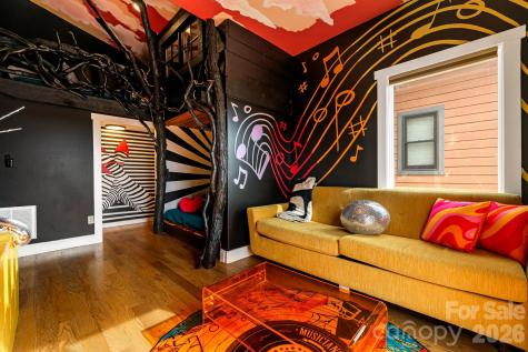 26 Upstream Way Asheville NC 28806