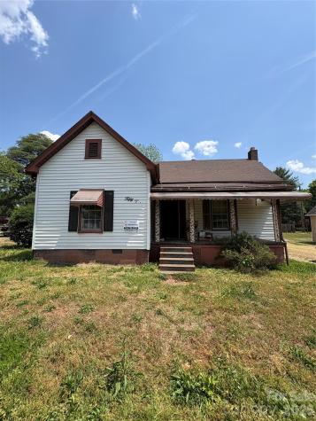 113 S Davie Street Cooleemee NC 27028