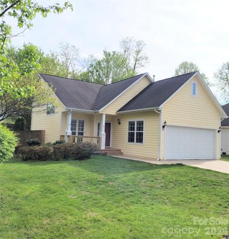 35 Cotton Creek Circle Black Mountain NC 28711