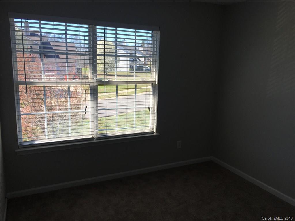 9826 Aviary Hill Way Charlotte NC 28214