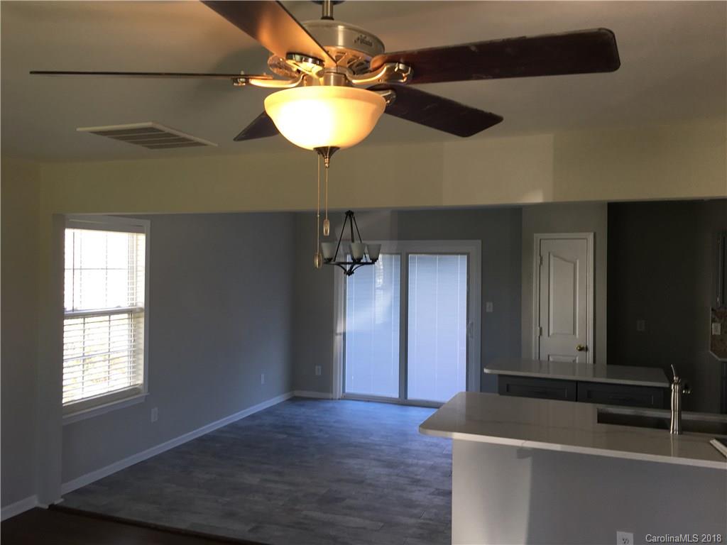 9826 Aviary Hill Way Charlotte NC 28214