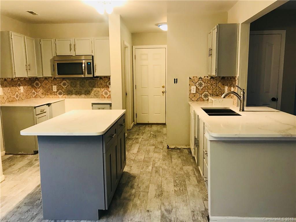 9826 Aviary Hill Way Charlotte NC 28214