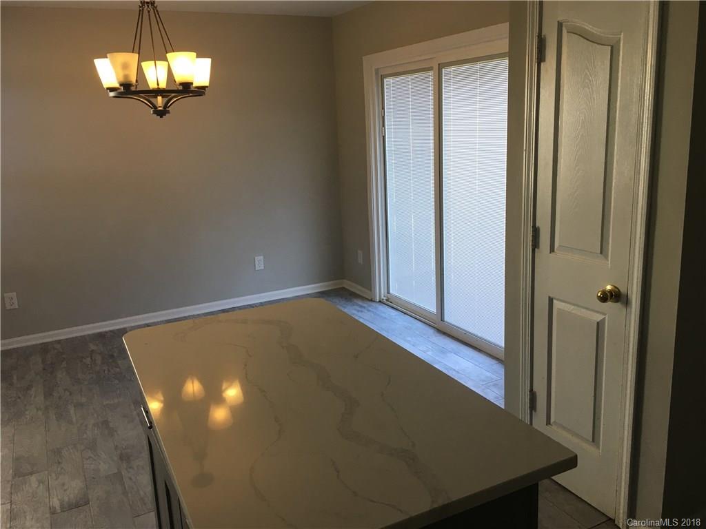 9826 Aviary Hill Way Charlotte NC 28214