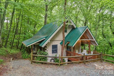 192 Dewitt Barnett Road Vilas NC 28692