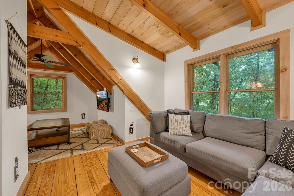 192 Dewitt Barnett Road Vilas NC 28692