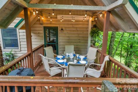192 Dewitt Barnett Road Vilas NC 28692