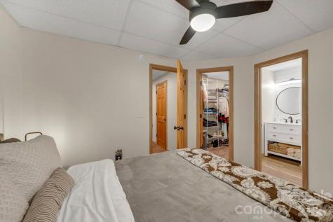 192 Dewitt Barnett Road Vilas NC 28692