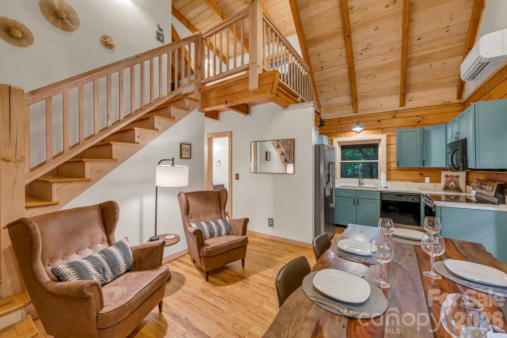 192 Dewitt Barnett Road Vilas NC 28692