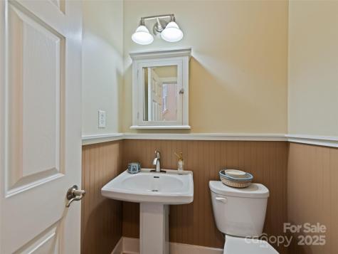 451 Riverview Drive Asheville NC 28806