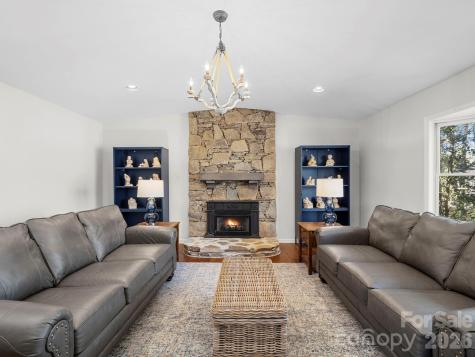423 Mountain View Drive Columbus NC 28722