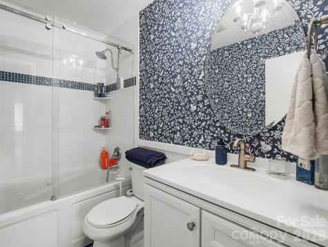 423 Mountain View Drive Columbus NC 28722