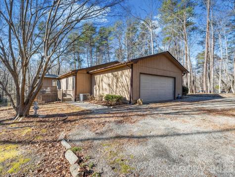 423 Mountain View Drive Columbus NC 28722