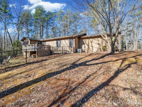 423 Mountain View Drive Columbus NC 28722