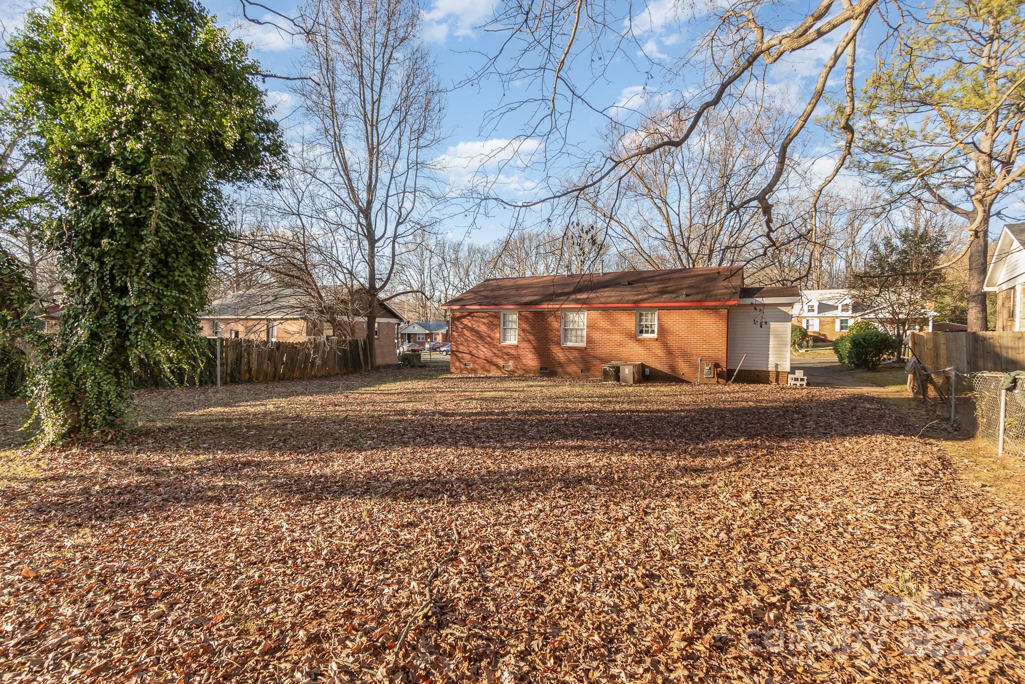 2819 Denview Lane Charlotte NC 28208