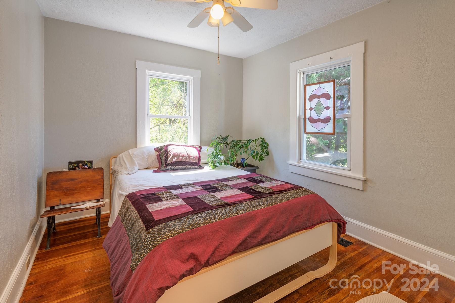 19 Clay Street Asheville NC 28806