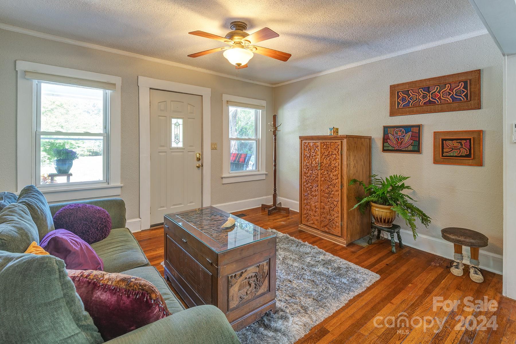 19 Clay Street Asheville NC 28806
