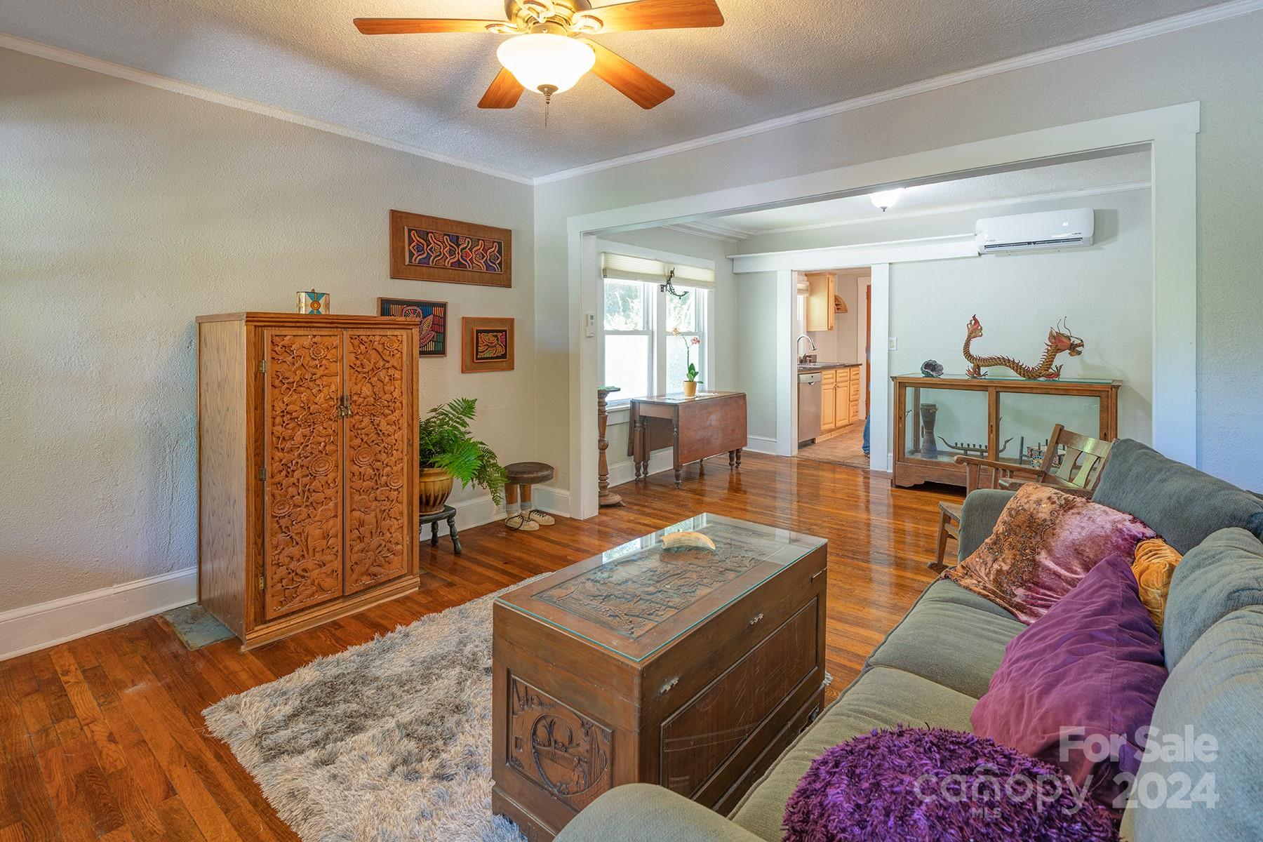 19 Clay Street Asheville NC 28806