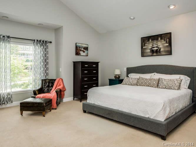 4917 Dawnridge Drive Charlotte NC 28226