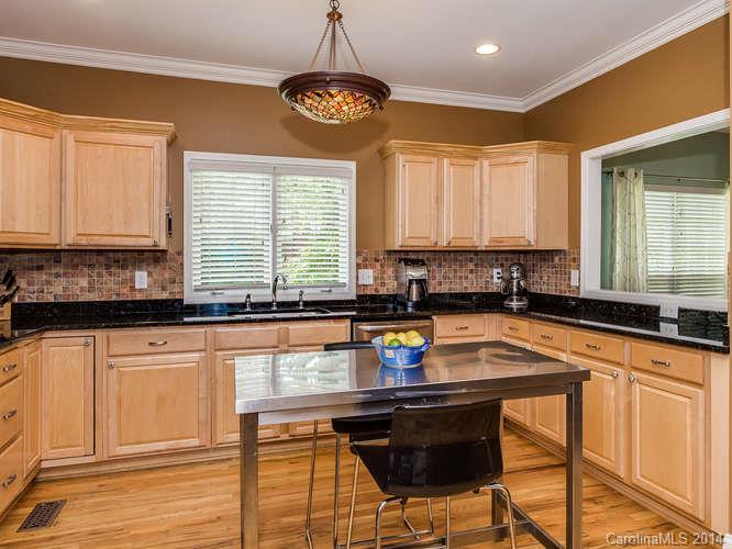 4917 Dawnridge Drive Charlotte NC 28226
