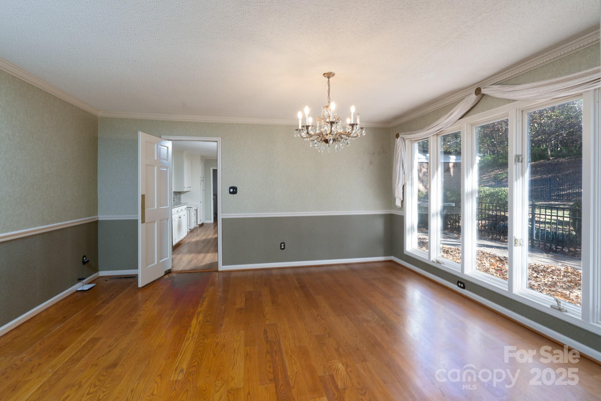758 Williamsburg Drive NE Concord NC 28025