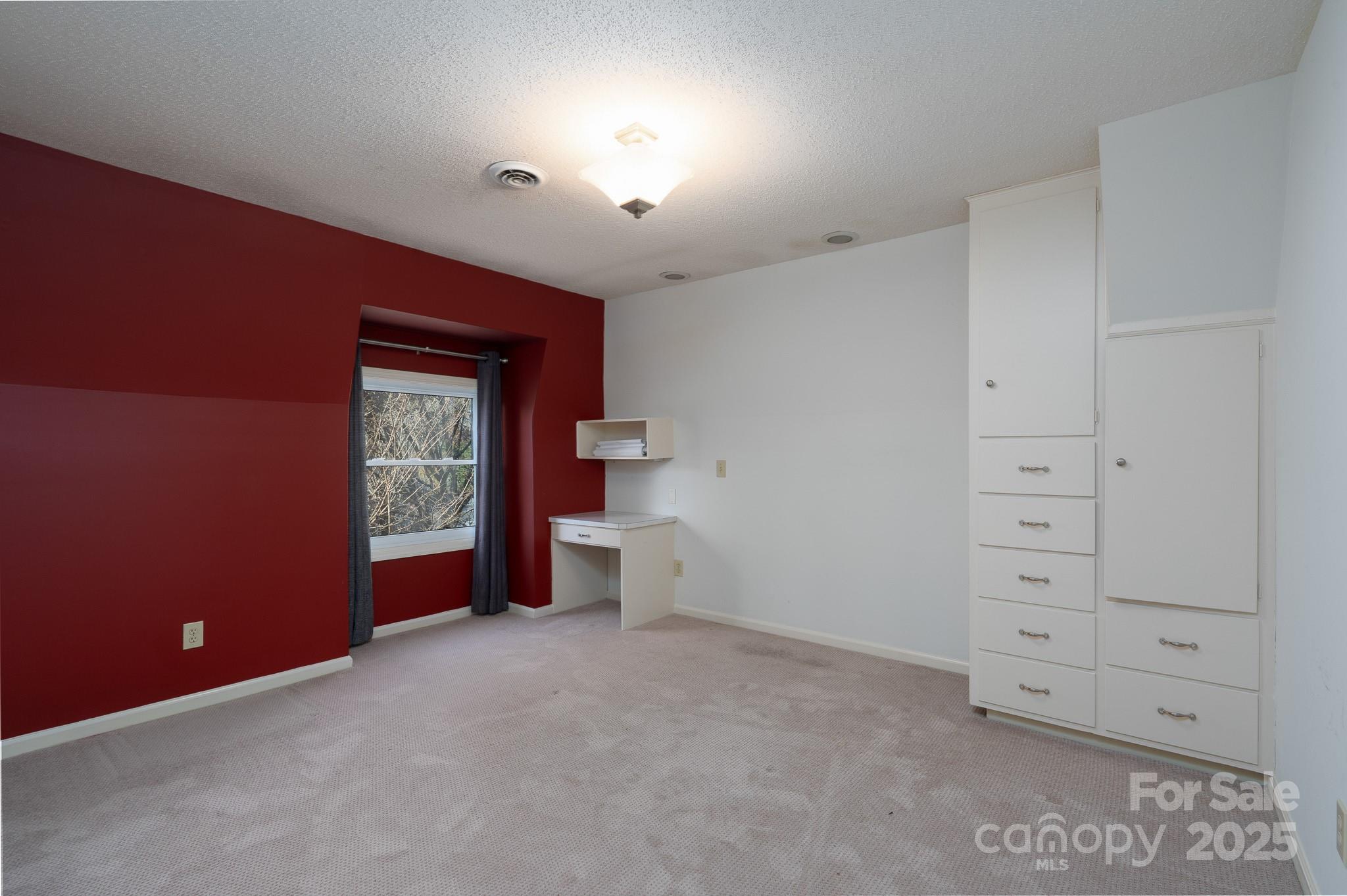 758 Williamsburg Drive NE Concord NC 28025