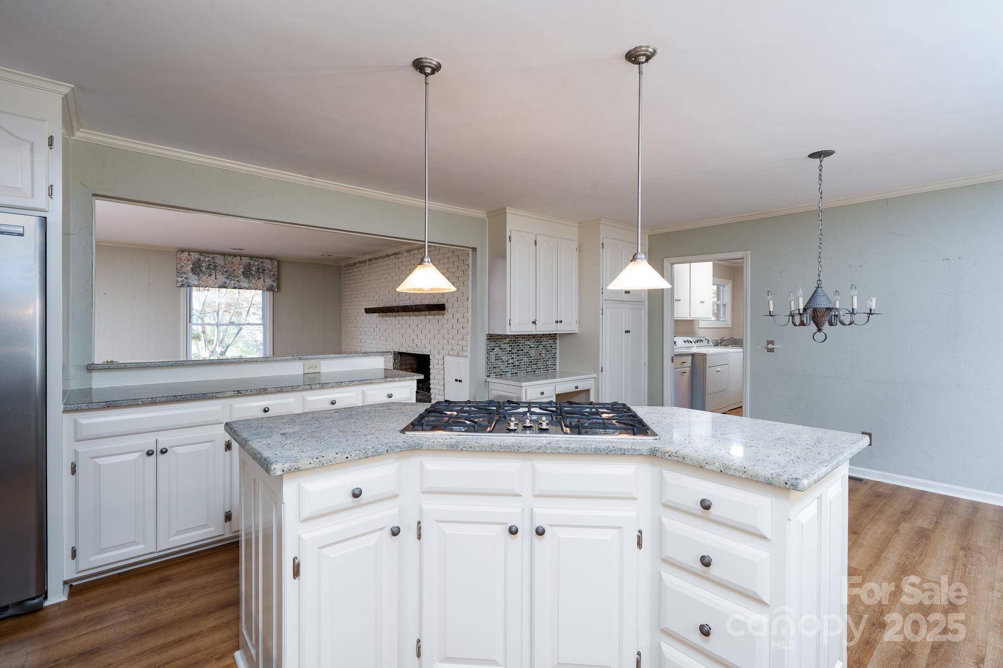 758 Williamsburg Drive NE Concord NC 28025