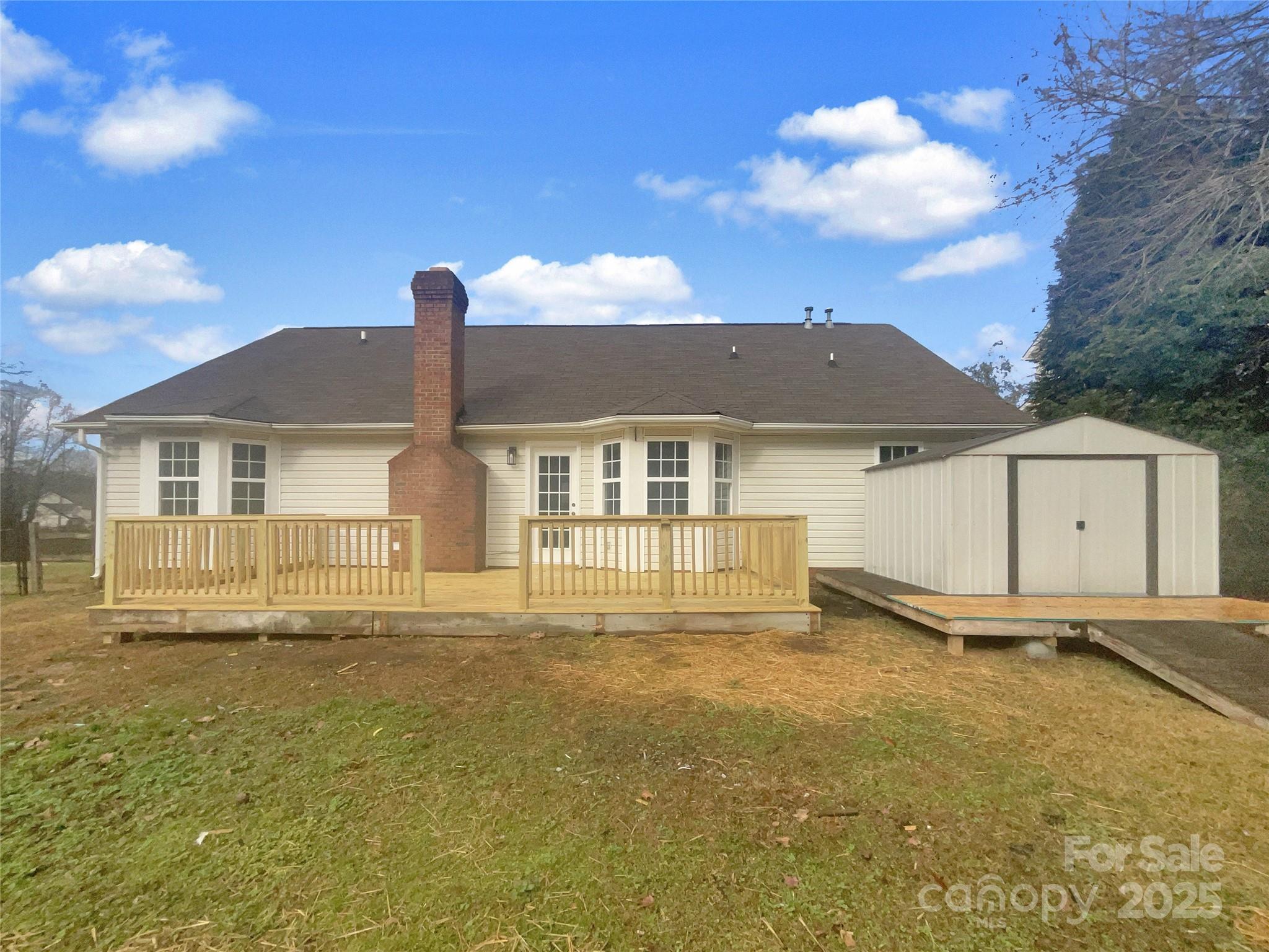 121 Shining Armor Court Mooresville NC 28117