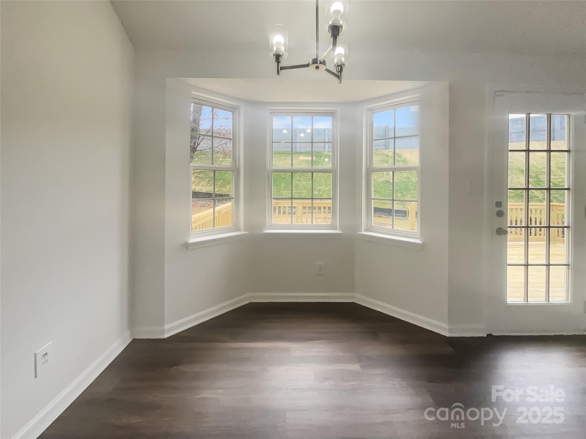 121 Shining Armor Court Mooresville NC 28117