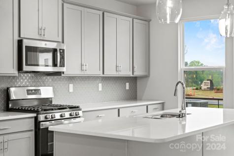 1534 Blanche Street Charlotte NC 28262