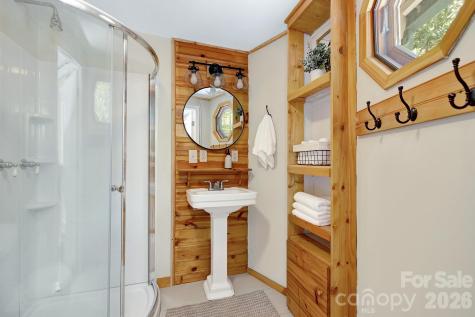 125 Pond Creek Road Beech Mountain NC 28604