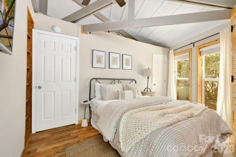 125 Pond Creek Road Beech Mountain NC 28604