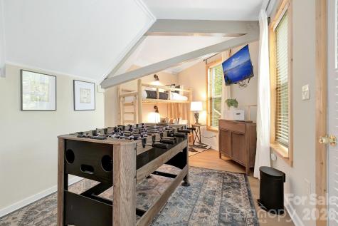 125 Pond Creek Road Beech Mountain NC 28604