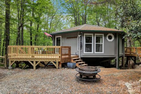 125 Pond Creek Road Beech Mountain NC 28604