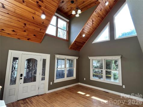 330 Potts Drive Waynesville NC 28785